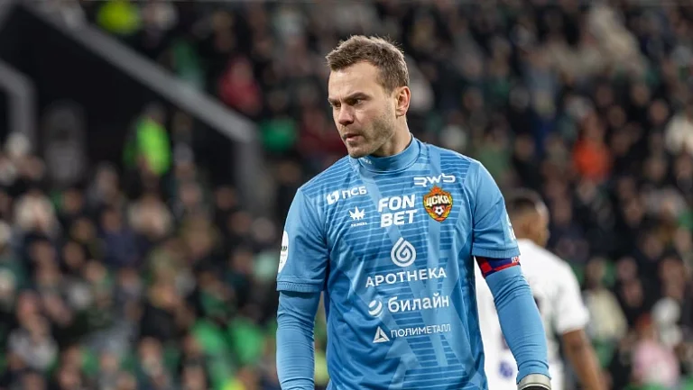 Бывший вратарь ЦСКА оценил форму 39-летнего Акинфеева