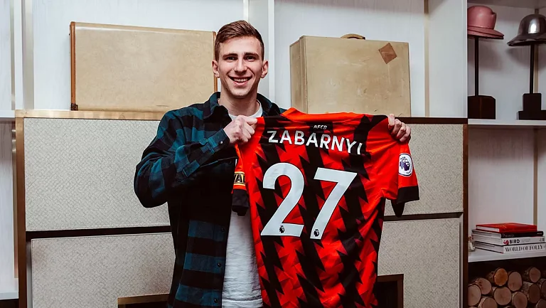 «Тоттенхэм» борется за Забарного и готов потратить рекордную сумму