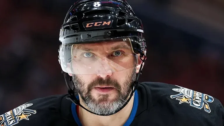 Овечкин впервые за сезон уступил звание главного бомбардира «Вашингтона»