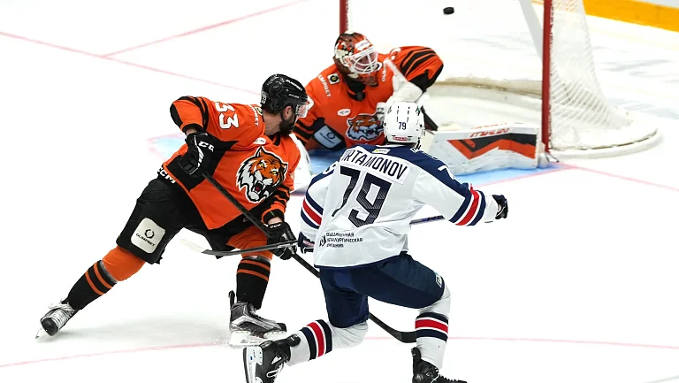 «Торпедо» одержало тяжёлую победу над «Амуром» в Хабаровске