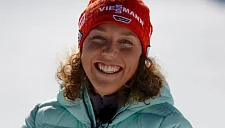 Дальмайер совершила прыжок с парашютом: «Мечта сбылась»