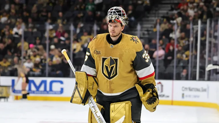 Агент Самсонова раскрыл, почему голкипер не перешёл ни в один клуб НХЛ