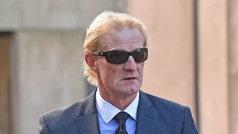 Экс-игрок «Ман Сити» Колин Хендри получил наказание за преследование бывшей девушки