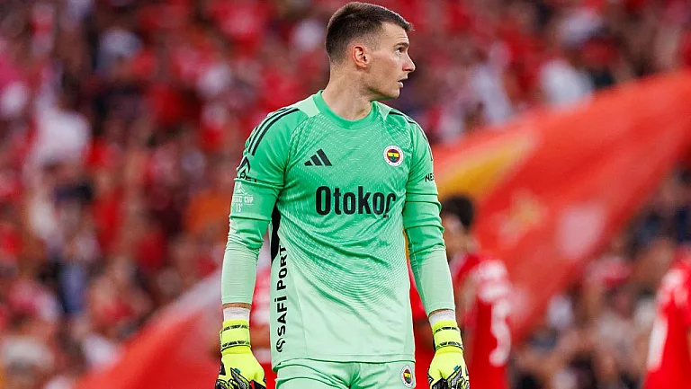 «Жирона» подписала Хиля, Ливаковича и Ваната в последний день