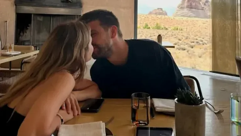 Жерар Пике отдыхает со своей подругой Кларой в США