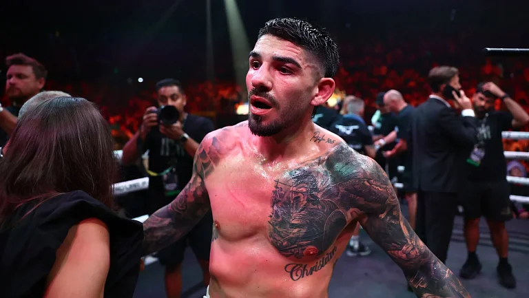 Константин Цзю хочет, чтобы Зерафу пожизненно дисквалифицировали после боя с сыном