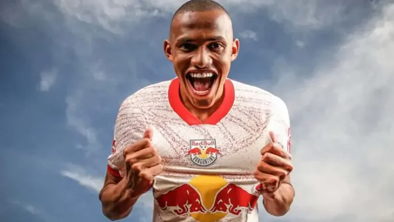 Новичок «Зенита» Джон Джон прибыл в расположение команды на сборе в Дохе