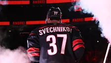 Свечников травмировал партнера по команде в матче с «Ванкувером»