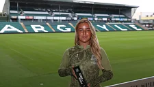 Футбольная героиня месяца: Айми Кроуфорд признают лучшей в августе