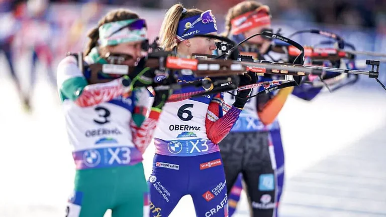 Когда и где смотреть женский спринт на 4‑м этапе Кубка мира по биатлону
