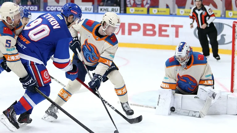 Болельщики устроили драку после матча СКА — «Шанхай Дрэгонс» в КХЛ