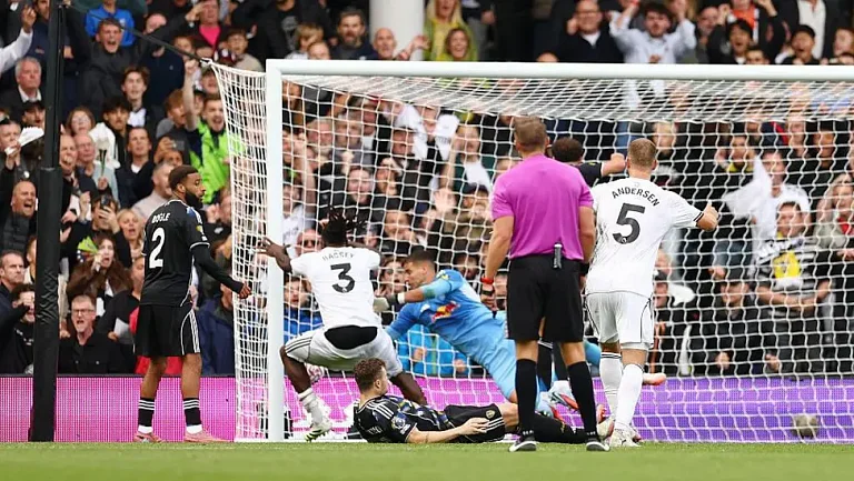 «Фулхэм» одержал первую победу в АПЛ благодаря автоголу Гудмундссона