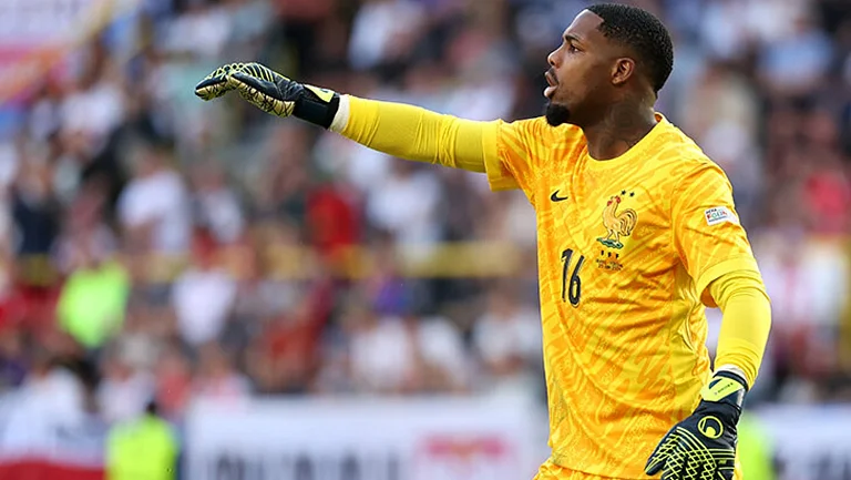 Меньян может остаться в «Милане»: «россонери» предлагают новый контракт