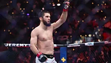 Дана Уайт назвал Ислама Махачева претендентом на титул величайшего бойца