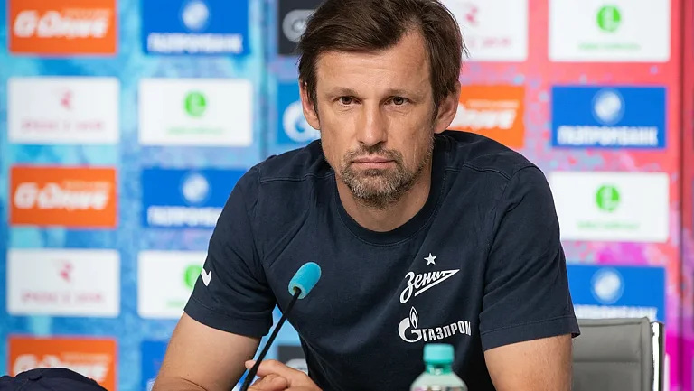 Семак перестроил игру «Зенита» и вернул команду в чемпионскую гонку РПЛ