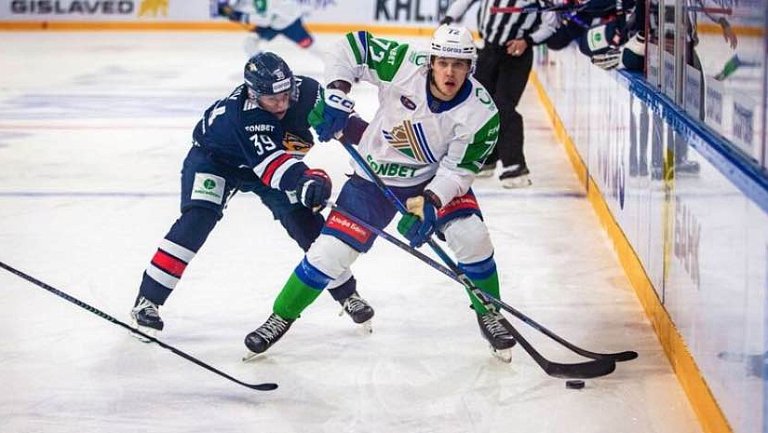 «Салават Юлаев» вырвал победу у «Металлурга» в овертайме
