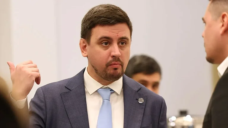 Генеральный менеджер «Сибири» заявил: «То, что было в клубе, вызывало стыд»