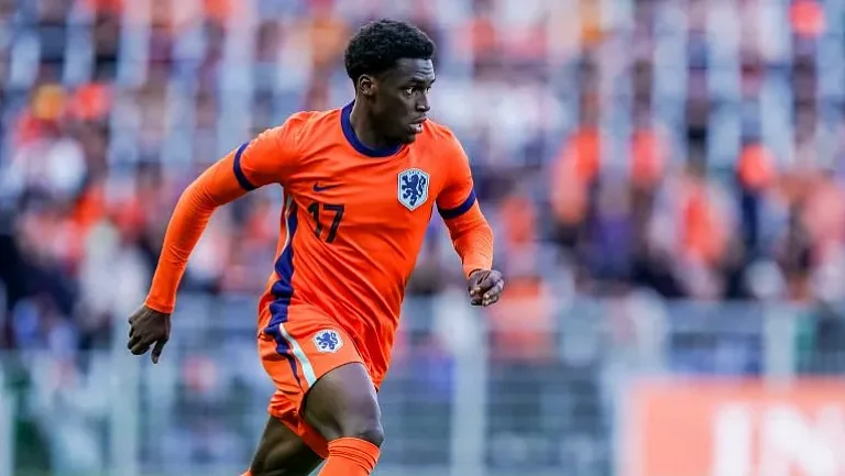 «Байер» хочет купить Поку из-за его высокой скорости  