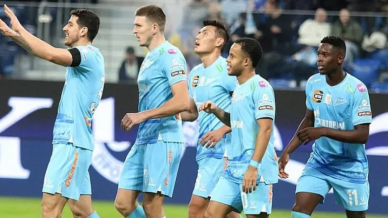 «Зенит» начал зимнюю подготовку и отправился на первый сбор в Катар