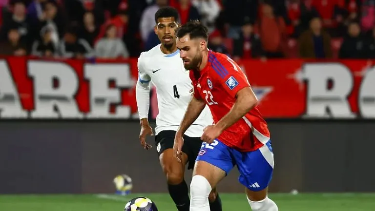 «Барселона» может воспользоваться планом Марсело Бьелсы по Араухо