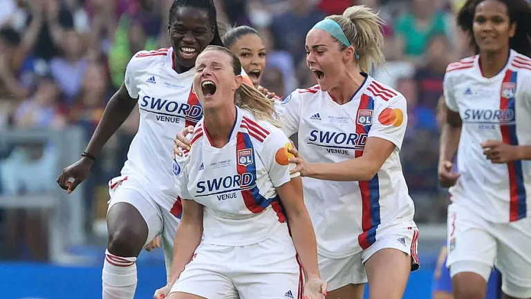 «Лион» победил «Марсель» в женской лиге Франции