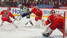  «Автомобилист» разгромил «Салават Юлаев» в Уфе