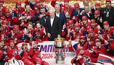 «Локомотив» поднимает чемпионский стяг: яркие моменты и праздничные эмоции игроков