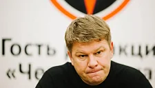 Губерниев полагает, что драка Василевского в НХЛ могла быть постановочной