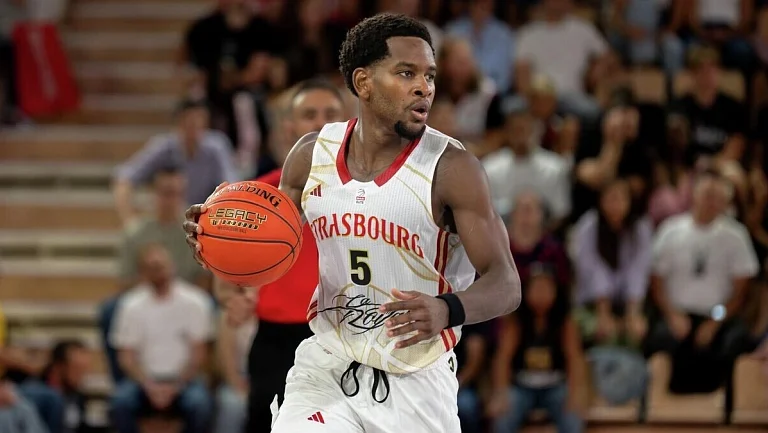 Доминик Артис продолжит карьеру в «Енисее»