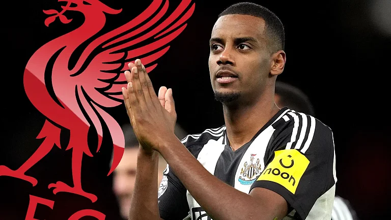 Исак настаивает на переходе в «Ливерпуль», «Ньюкасл» держит оборону