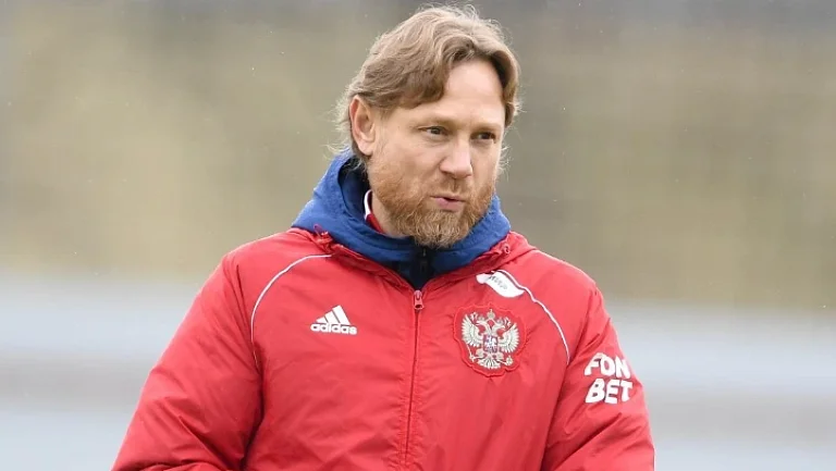 Карпин хочет рассказать свои планы на период зимней паузы в чемпионате