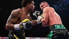 Иглесиас нокаутировал Шишкина и вышел на бой за титул IBF