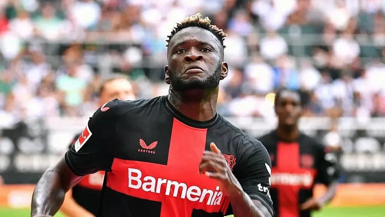 «Милан» не уверен в трансфере Бонифейса: форвард уже улетел в Германию