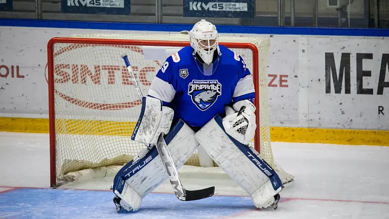 Российский вратарь из системы ЦСКА забросил шайбу в чемпионате Белоруссии