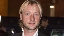 Плющенко объяснил разрыв с 14‑летней Костылевой переходом «всех красных линий»