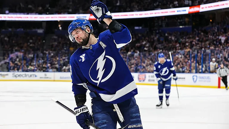 Кучеров стал четвёртым в истории «Тампы» по победным голам в НХЛ