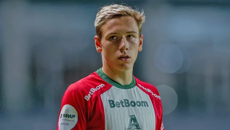 Основатель Golden Boy не согласен с ценой Алексея Батракова