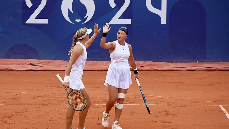 Кузнецова — о победе Андреевой над Шнайдер: Обе девчонки явно нервничали