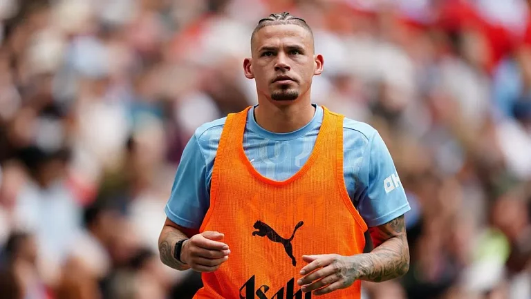 Филлипс включён в основную заявку «Манчестер Сити» на сезон