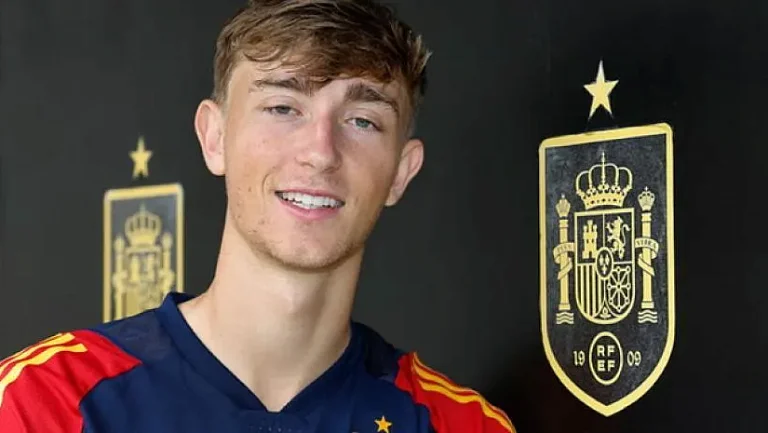 «Реал Мадрид» усиливает интерес к Хёйсену – защитник все ближе к топ-клубу