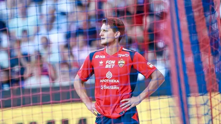 Дивеев с переломом носа пропустит матч Кубка России