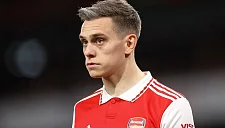 «Арсенал» может продать Троссарда при условии подписания Эзе