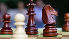 Карякин выразил надежду на поддержку МОК в допуске россиян на турниры FIDE