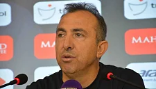 Учар объяснил поражение «Коньяспора» от «Галатасарая»