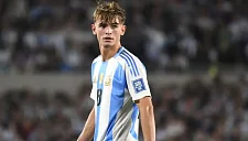 «Реал» готов вернуть Нико Паса из «Комо» летом 2026 года