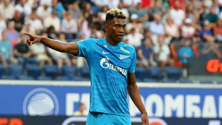 Ерохин из «Зенита»: «Хотелось бы поддержать Кассьерру после травмы»