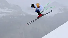 Норвежского лыжника эвакуировали с трассы после падения на тренировке