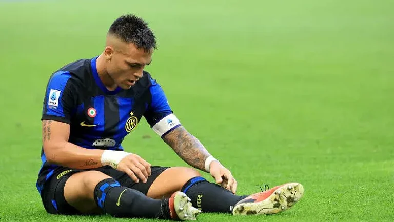 Звезда «Интера» не выйдет в стартовом составе на матч против «Аякса»