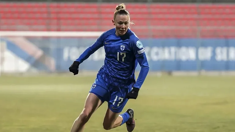 Нападающая Санни Франсси подписала контракт с «Лондон Сити Лайонс»