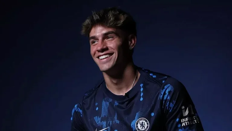 Марк Гиу объяснил решение покинуть «Барселону» ради «Челси»